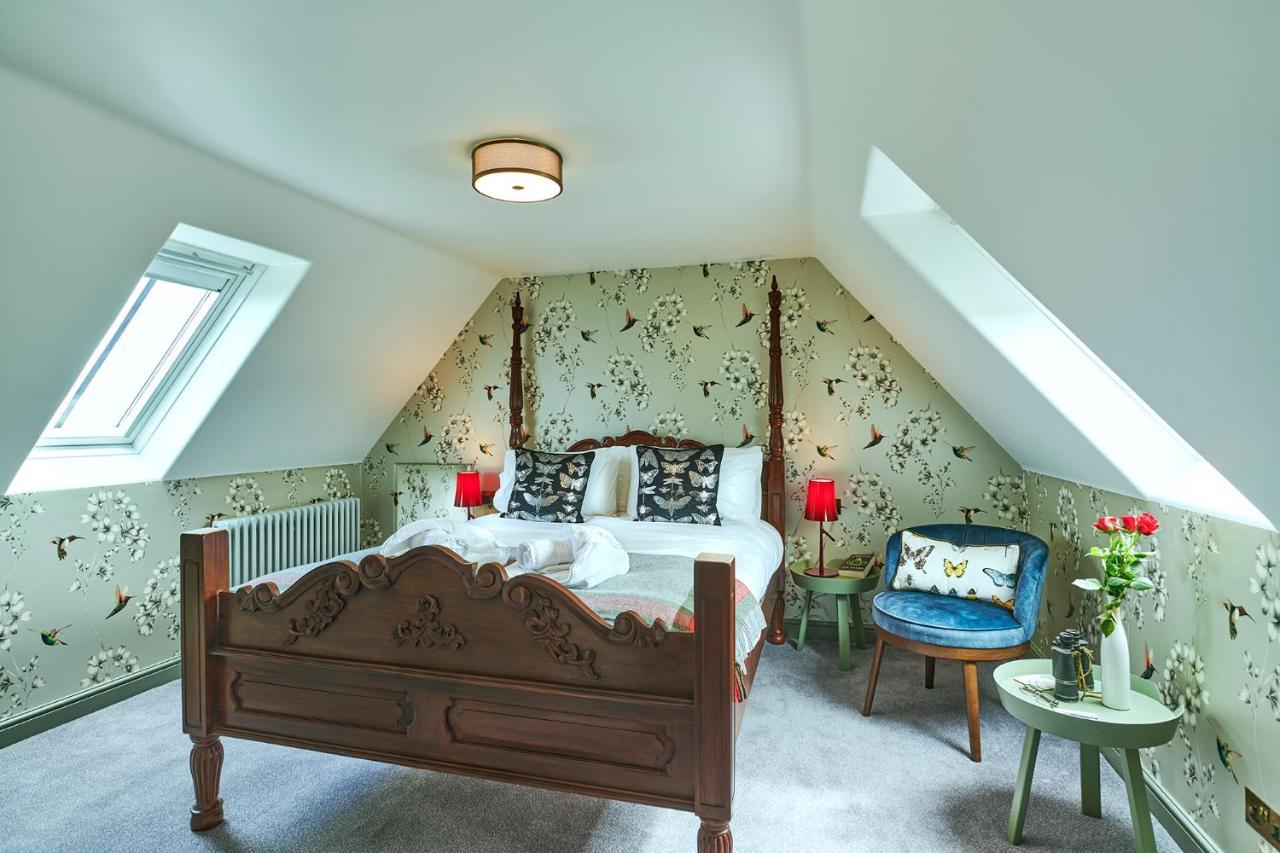 Monkstadt 1745 Restaurant With Rooms พอทรี ภายนอก รูปภาพ