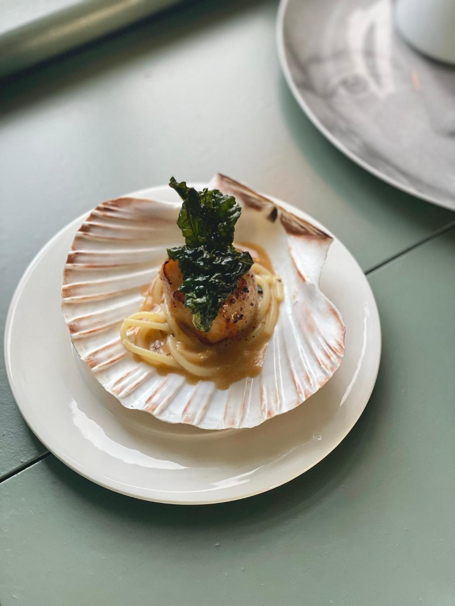 Monkstadt 1745 Restaurant With Rooms พอทรี ภายนอก รูปภาพ