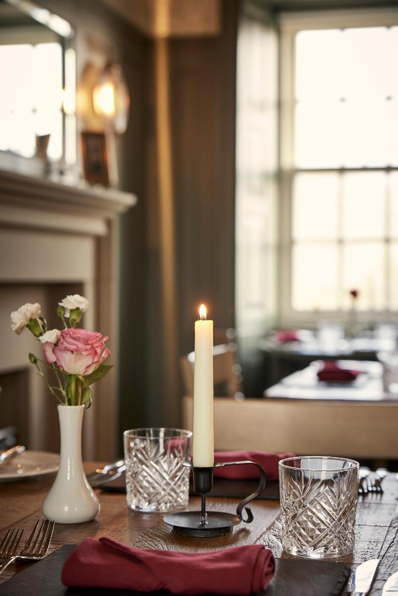 Monkstadt 1745 Restaurant With Rooms พอทรี ภายนอก รูปภาพ